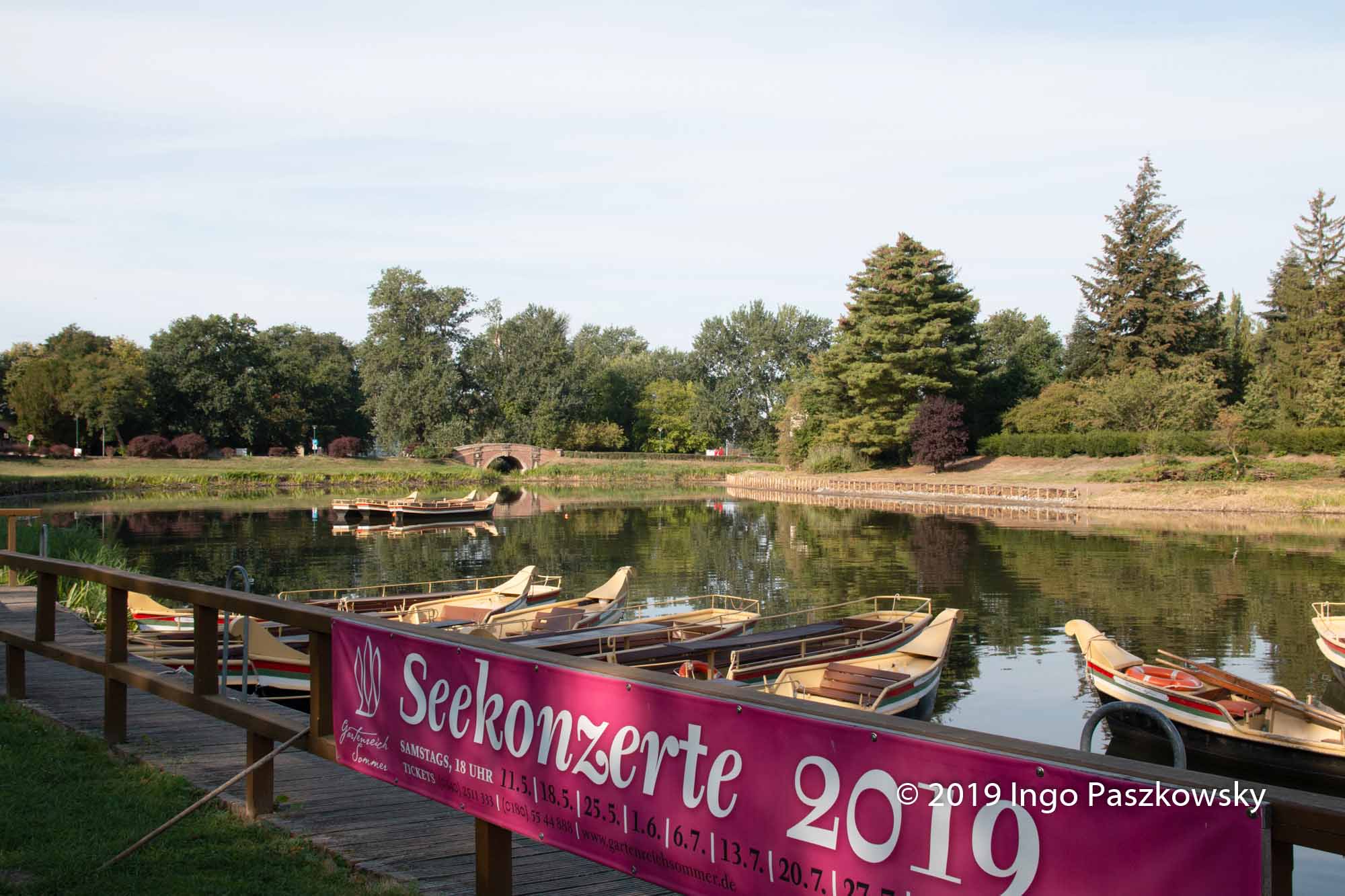 Die Gondeln im Gartenreich Dessau-Wörlitz werden gerudert / Foto: Ingo Paszkowsky