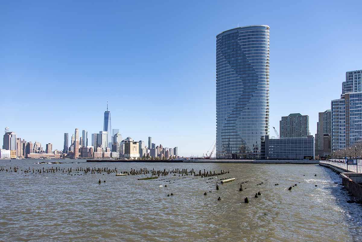 The Ellipse Copyright: Royce Douglas