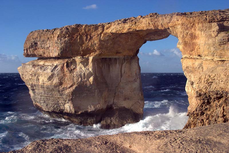 Eine Ewigkeit hält das nicht mehr. Das Azure Window ist eine der großen Sehenswürdigkeiten auf Gozo / Foto: Ingo Paszkowsky