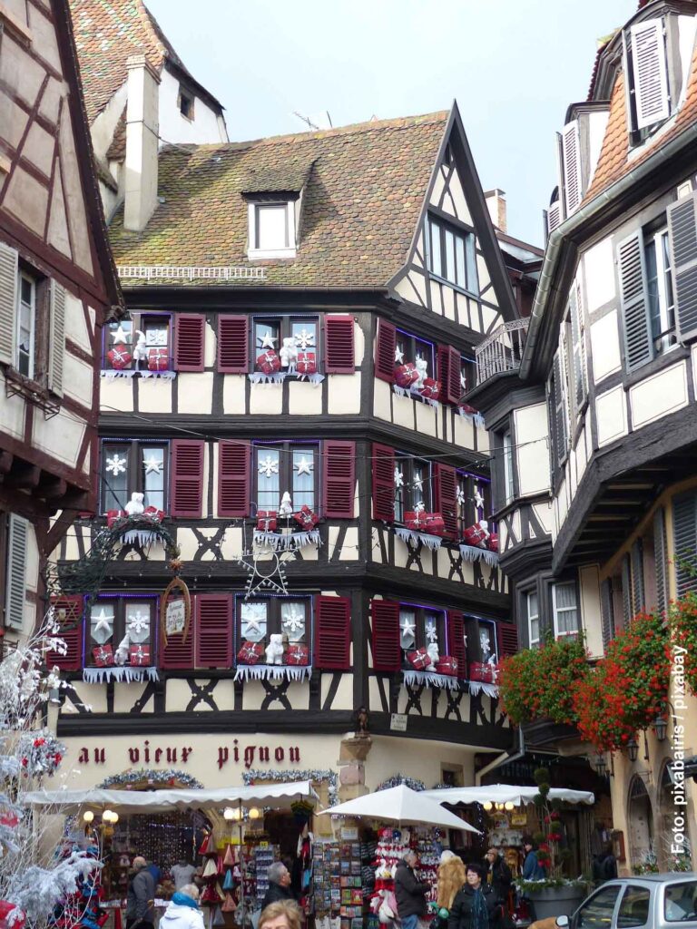 Eine heimelige Weihnachtswelt und die elsässische Weinstraße 7 pixabairis historic center 646078 260607