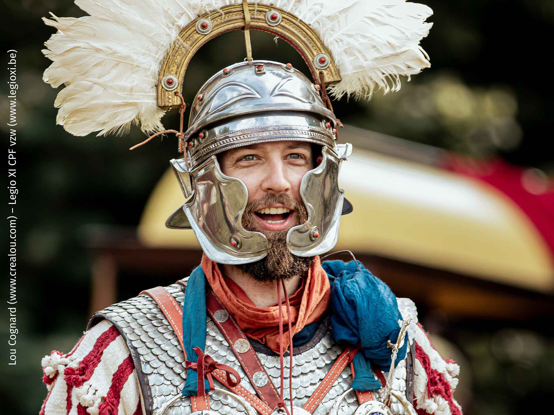 Jährliche Römer- und Germanentage in Varusschlacht-Park und Museum 1 Nahaufnahme von einem Mann in historischer Uniform