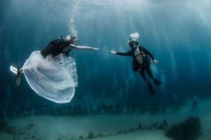 Traumhochzeit auf dem Meeresboden Monacos. Foto: Fürstentum Monaco