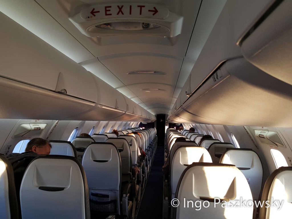 Kaum Passagiere im Lufthansa-Flug von München nach Ancona im Februar / Foto: Ingo Paszkowsky