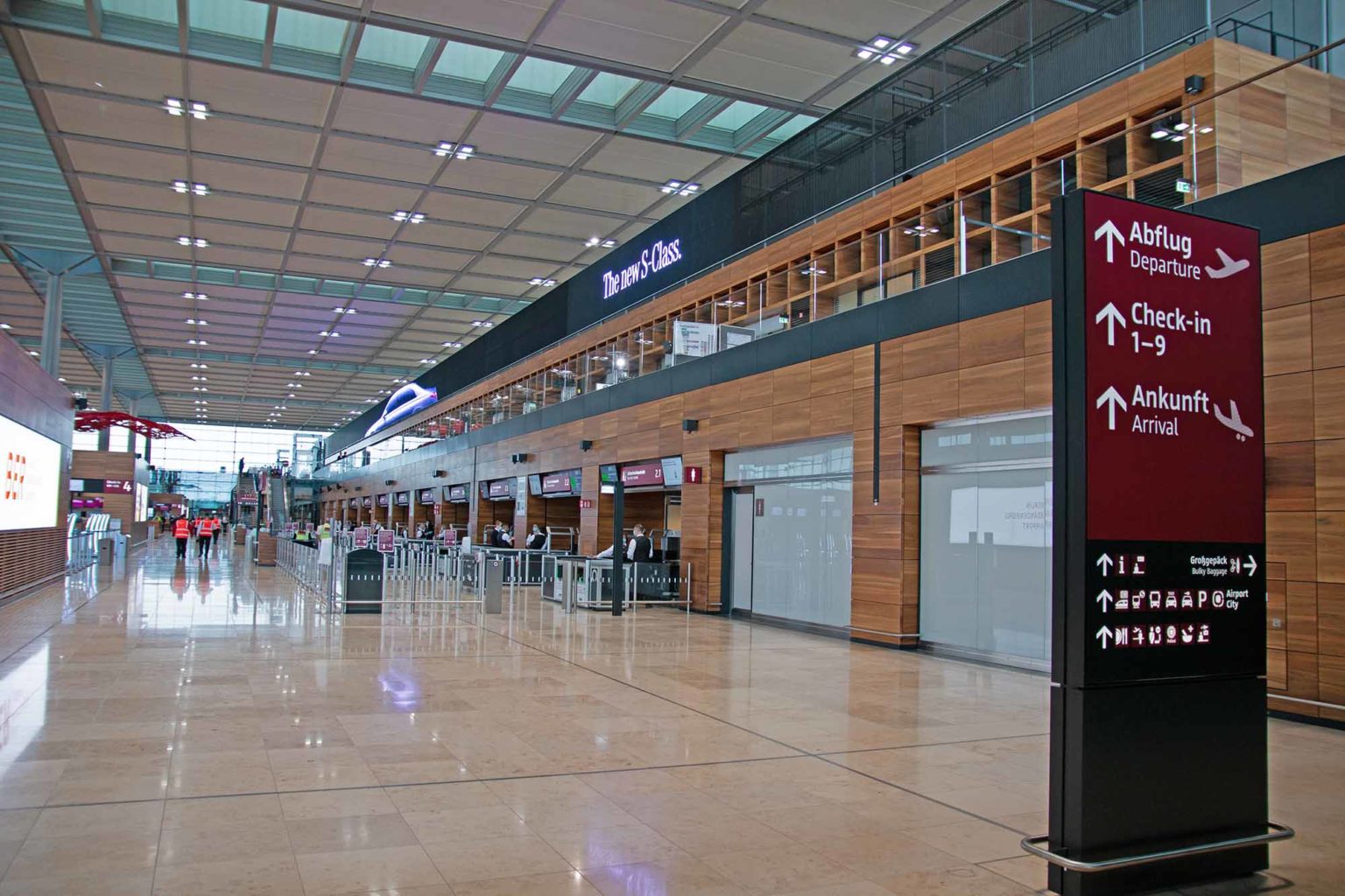 Kürzel Des Flughafens Berlin Brandenburg Drei Buchstaben BER - der Flughafen Berlin Brandenburg in der Fotostrecke