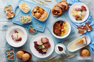 Essen und Getränke an Bord der Emirates-Flugzeuge 6 weltreisendernet emirates celebrates oktoberfest2 credit emirates 20240921