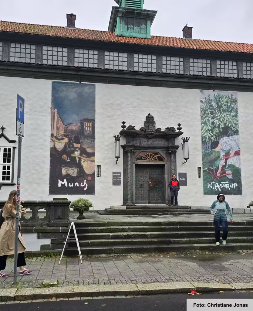 Das kannst du in Bergen ansehen – unsere Tipps 16 Eingang zum KODE Kunstmuseum