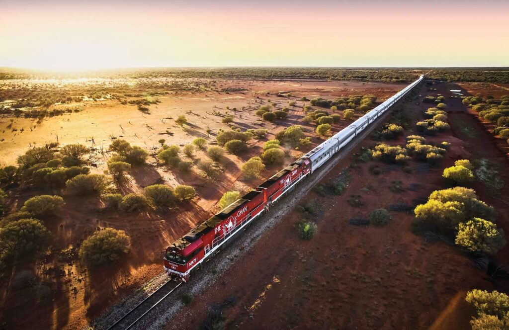 The Ghan – eine Ikone auf Schienen 4 Drohnenaufnahme von The Ghan