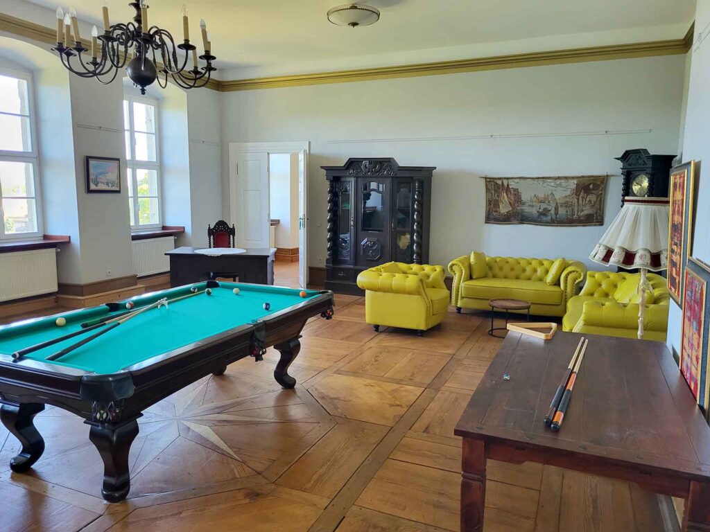 Billiard-Salon