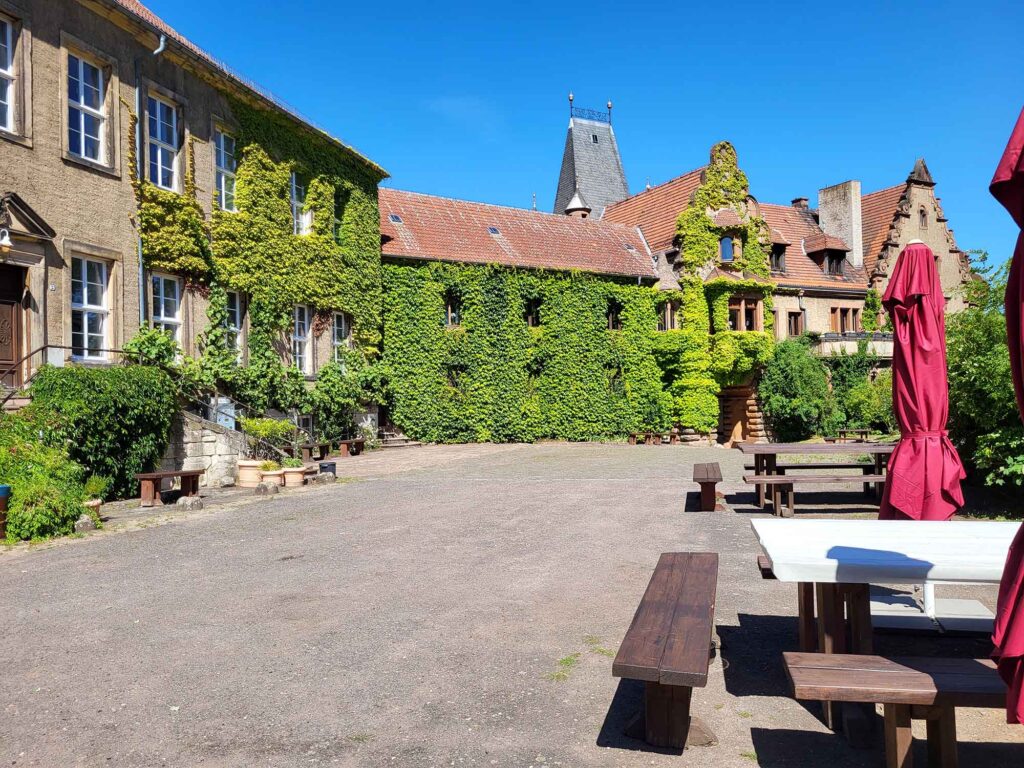 Touristische Highlights im Bebertal in Sachsen-Anhalt 2025 5 Blick in den Schlossinnenhof